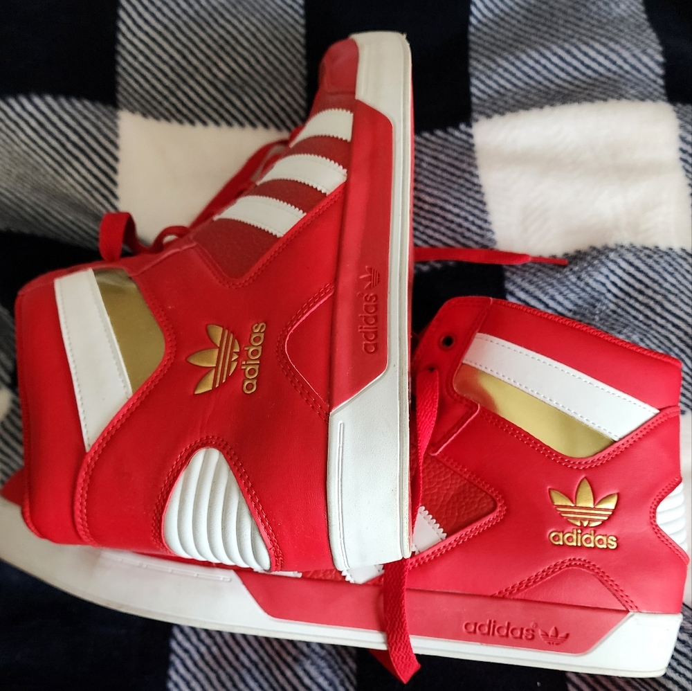 Adidas hard Court hi 2 size 14 red and gold worn once no box